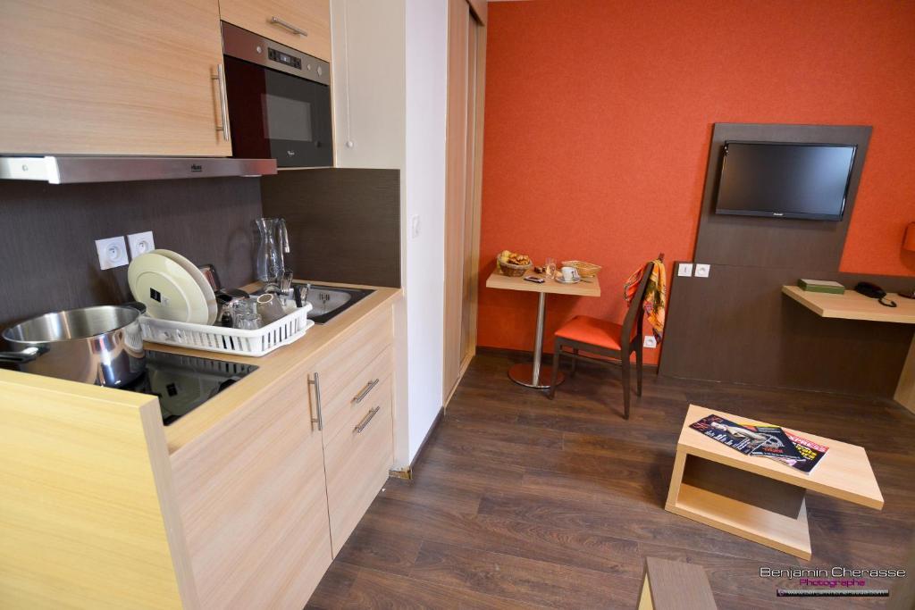 Apparthotel Privilodges Carre De Jaude Clermont-Ferrand Zewnętrze zdjęcie